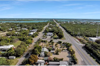 27001 Overseas Highway, Ramrod Key, FL 33042 - Photo 13