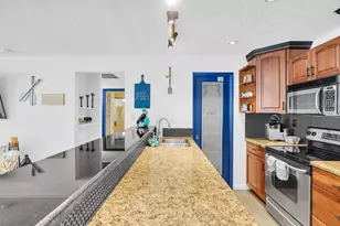 230 11th St, Key Colony, FL 33051 - Photo 17