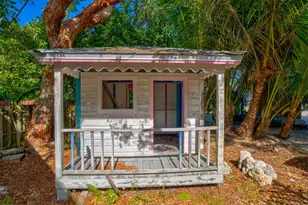708 N Lake Dr, Key Largo, FL 33037 - Photo 25