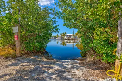 708 N Lake Drive, Key Largo, FL 33037 - Photo 3