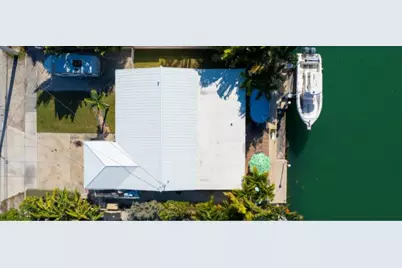 21 Bougainvillea Avenue, Key Haven, FL 33040 - Photo 5