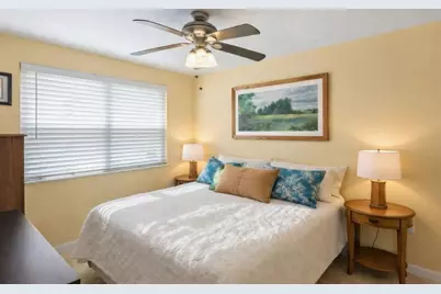 21 Bougainvillea Avenue, Key Haven, FL 33040 - Photo 11