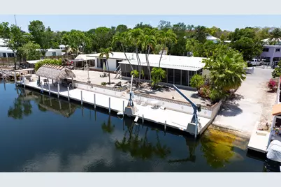 214 Pueblo Street, Plantation Key, FL 33070 - Photo 9