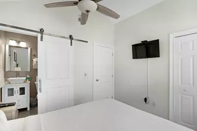 5006 Sunset Village Drive, Duck Key, FL 33050 - Photo 37