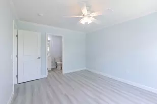 224 W Seaview Dr, Duck Key, FL 33050 - Photo 11