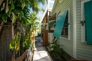 530 White St, Key West, FL 33040 - Photo 35