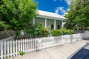 818 Elizabeth St, Key West, FL 33040 - Photo 3