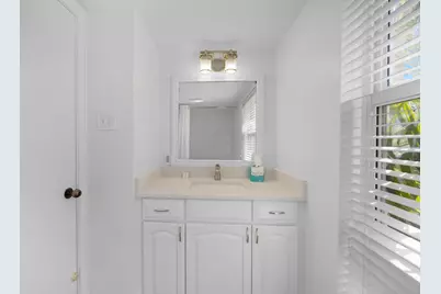8204 Marina Villas Drive, Duck Key, FL 33050 - Photo 35