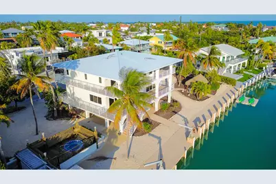 228 W Seaview Circle, Duck Key, FL 33050 - Photo 17