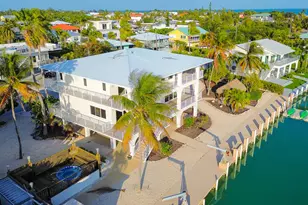 228 W Seaview Cir, Duck Key, FL 33050 - Photo 17