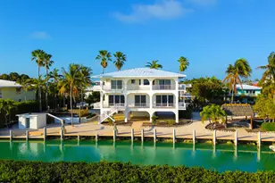 228 W Seaview Cir, Duck Key, FL 33050 - Photo 7