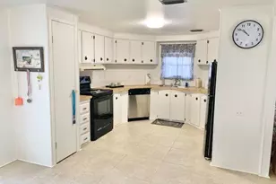 914 S Emerald Dr, Key Largo, FL 33037 - Photo 11