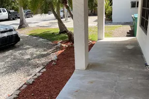 1610 Laird St, Key West, FL 33040 - Photo 17