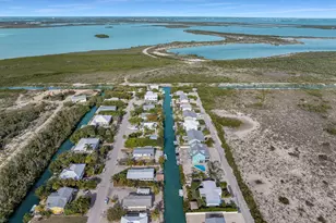 17326 Jamaica Ln, Sugarloaf Key, FL 33042 - Photo 3