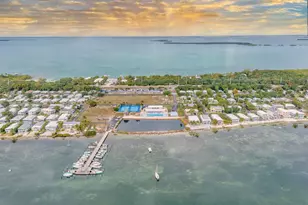 902 S Ruby Dr, Key Largo, FL 33037 - Photo 19