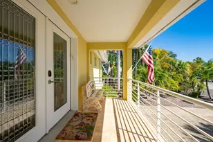 16805 Tamarind Rd, Sugarloaf Key, FL 33042 - Photo 17