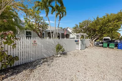 2211 Staples Avenue, Key West, FL 33040 - Photo 31
