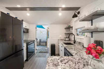 817 Pearl Street, Key West, FL 33040 - Photo 23