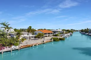 154 S Indies Dr, Duck Key, FL 33050 - Photo 5
