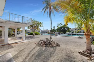 154 S Indies Dr, Duck Key, FL 33050 - Photo 9