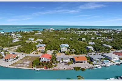154 S Indies Drive, Duck Key, FL 33050 - Photo 3