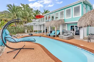 831 W Indies Dr, Ramrod Key, FL 33042 - Photo 29