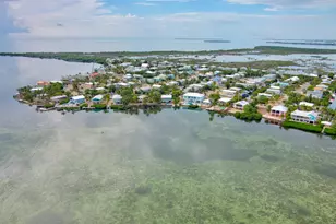 831 W Indies Dr, Ramrod Key, FL 33042 - Photo 35