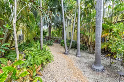 804 South Street #APT 3, Key West, FL 33040 - Photo 15