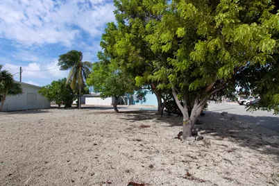 Lot 70 5th Avenue #Ocean, Marathon, FL 33050 - Photo 3