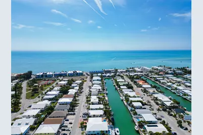 341 3rd Street, Key Colony Beach, FL 33051 - Photo 15