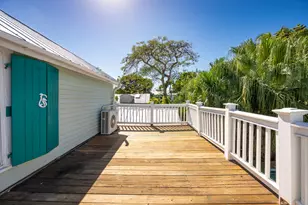 530 White St, Key West, FL 33040 - Photo 41
