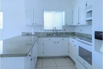 203 Bessie Road, Plantation Key, FL 33070 - Photo 7