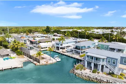 84961 Old Highway #18, Upper Sugarloaf Key, FL 33036 - Photo 13