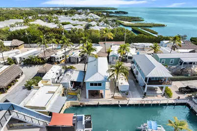 84961 Old Highway #18, Upper Sugarloaf Key, FL 33036 - Photo 9