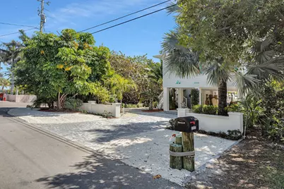 27372 W Indies Drive, Ramrod Key, FL 33042 - Photo 3