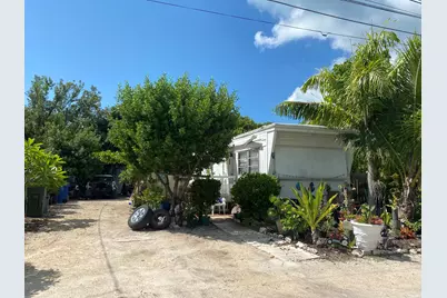190 Garden Street, Key Largo, FL 33070 - Photo 1