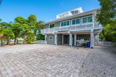 643 Indies Road, Ramrod Key, FL 33042 - Photo 9