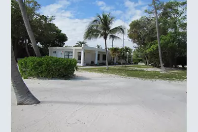 75131 Overseas Highway, Lower Matecumbe, FL 33036 - Photo 9