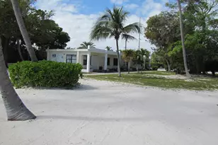 75131 Overseas Hwy, Lower Matecumbe, FL 33036 - Photo 9