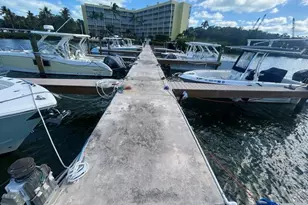 200 Harborview Dr, Key Largo, FL 33070 - Photo 13