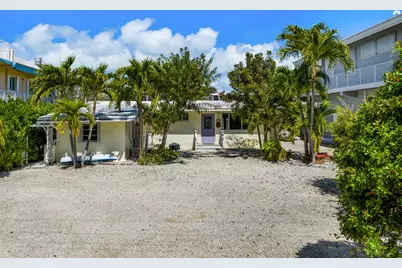 319 Woods Avenue, Upper Sugarloaf Key, FL 33070 - Photo 37