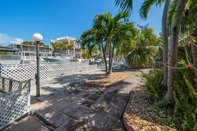 319 Woods Avenue, Upper Sugarloaf Key, FL 33070 - Photo 27