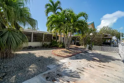 319 Woods Avenue, Upper Sugarloaf Key, FL 33070 - Photo 29
