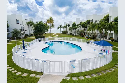 601 W Ocean Drive #105D, Key Colony, FL 33051 - Photo 31
