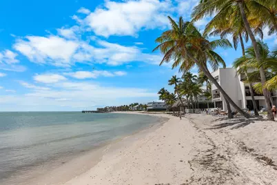 601 W Ocean Drive #105D, Key Colony, FL 33051 - Photo 3