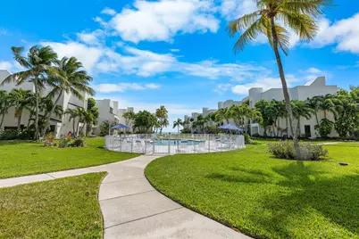 601 W Ocean Drive #105D, Key Colony, FL 33051 - Photo 29