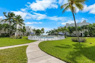 601 W Ocean Dr, Key Colony, FL 33051 - Photo 29