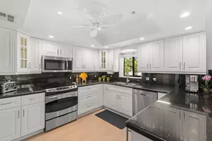 1001 W Ocean Dr, Key Colony, FL 33051 - Photo 7