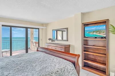 1001 W Ocean Drive #1-204, Key Colony, FL 33051 - Photo 3