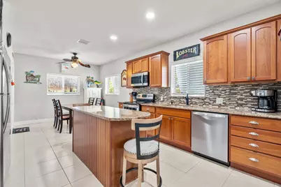 312 Ryan Avenue, Key Largo, FL 33037 - Photo 9